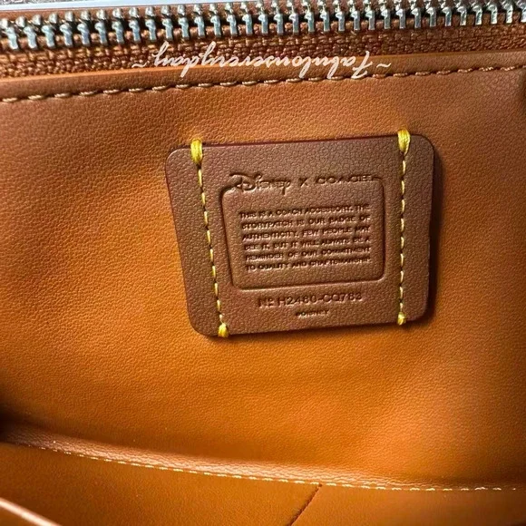 Disney X Coach Essential Accordion Zip Wallet In Leather Black CQ783 Mickey NWT - Picture 8 of 8